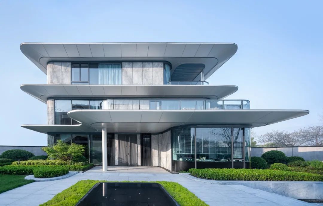 雙曲鋁單板  打破傳統美學的未來立面