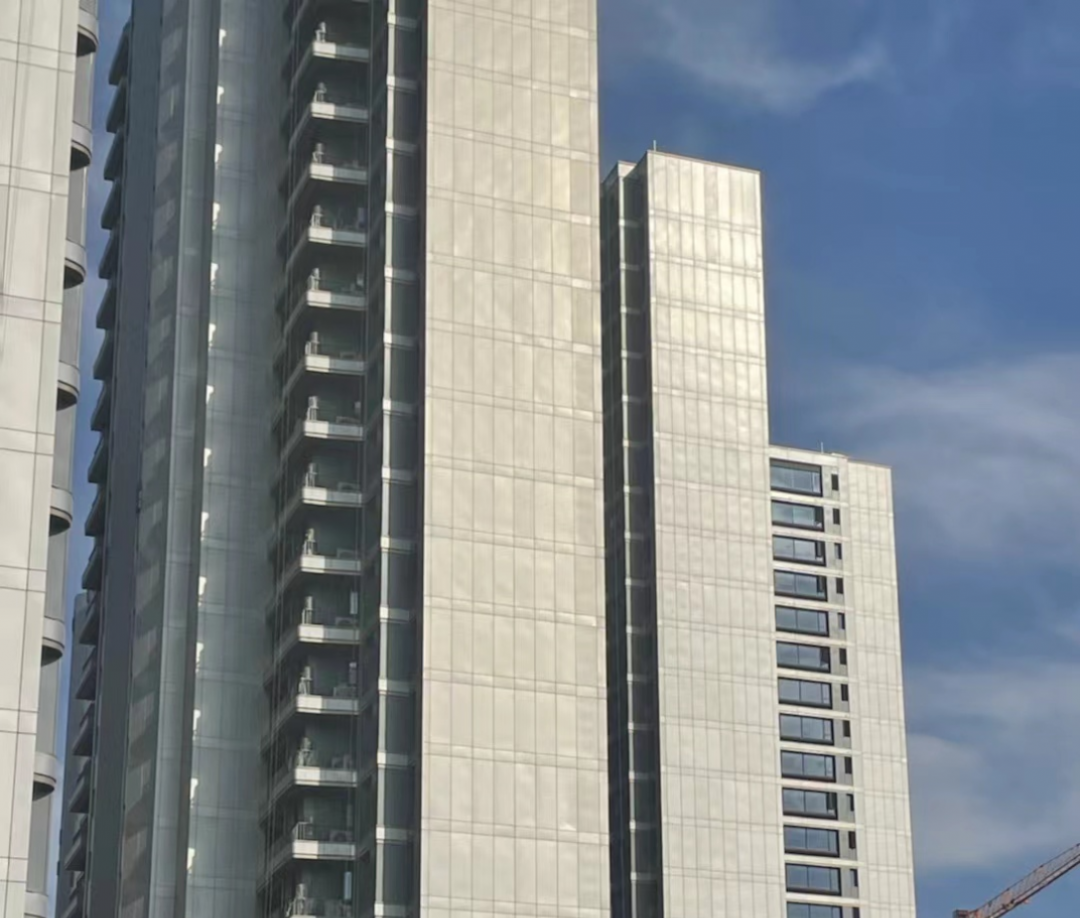 鋁單板上墻后表面出現凹凸不平整怎么辦？幾招教會你解決問題