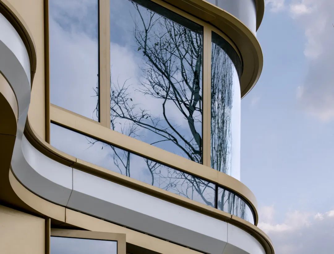 外立面：各類材料 —— 成本、特征+使用場景（一）